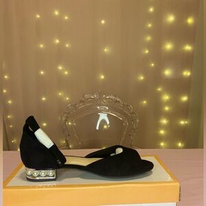 Black Open-Toe Women's Shoes